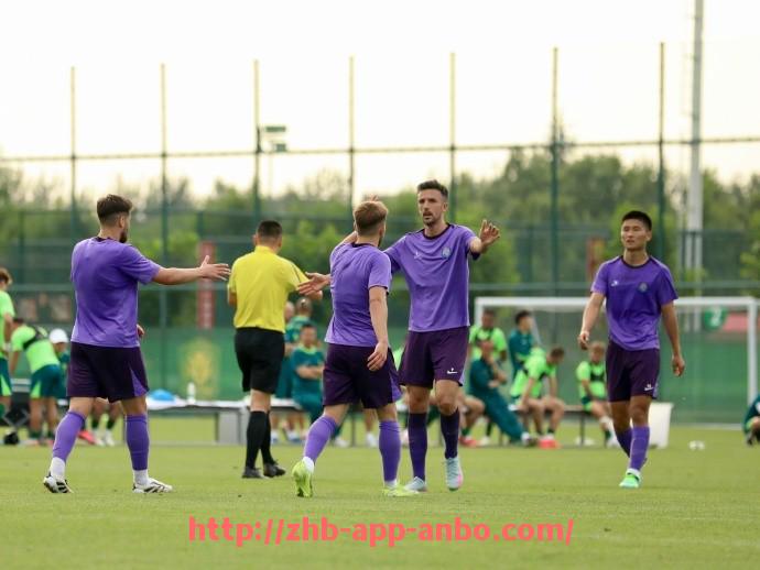 安博体育app下载-法甲赛季关键比赛盘点及比赛胜负影响因素