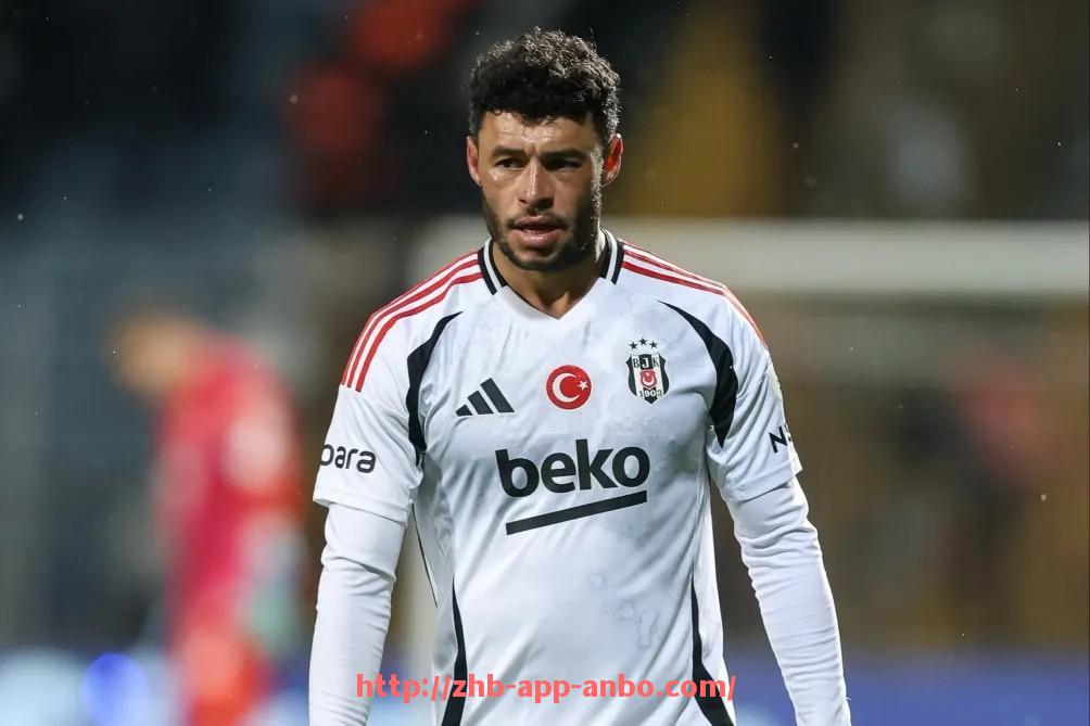 安博体育app下载-足球上帝剧本：回顾2012欧冠决赛六大命运转折点背后的惊心动魄